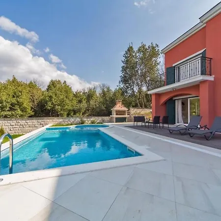 Anita - Six Bedroom With Private Pool And Terrace *