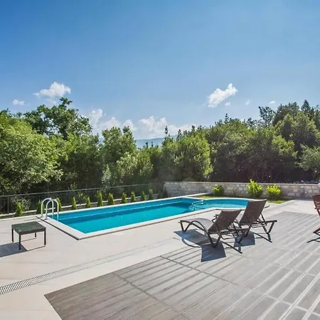 아파트 Anita - Six Bedroom With Private Pool And Terrace